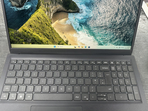 Dell vostro 3520 12th gen - i5,